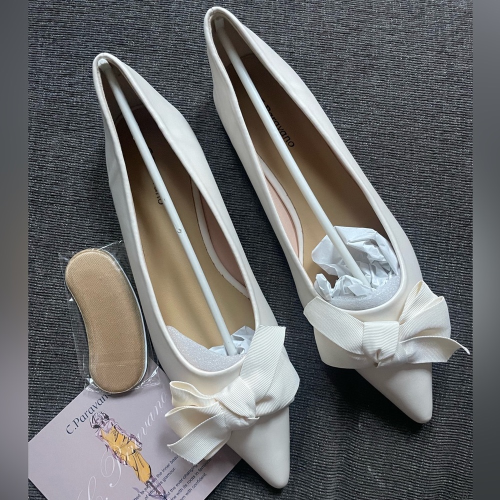 C Paravano Pointy Bow Flats Comfortable Stylish Shoes for Women’s Leather size 9